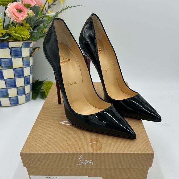 Women’s Christian Louboutin so Kate 120 patent heels size 38.5 made in Italy - Picture 1 of 10